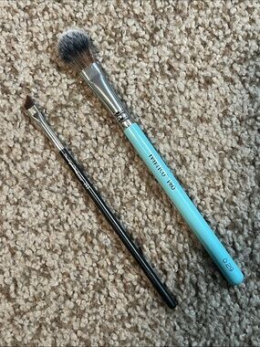 🎨 MAC #263 Small Angle Brush ( Eyes ) BONUS MYKITCO PRO 0.29 Brush